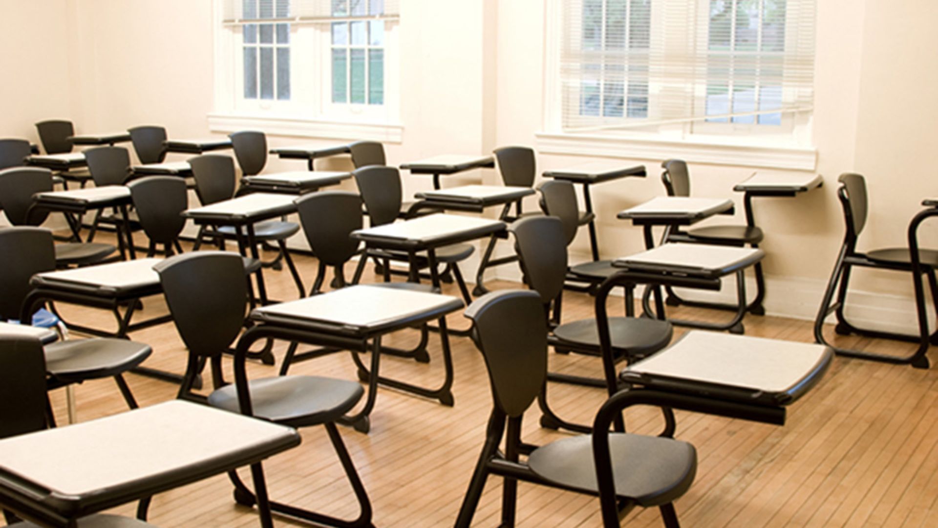 Why Ergonomic School Chairs Are Worth the Investment 