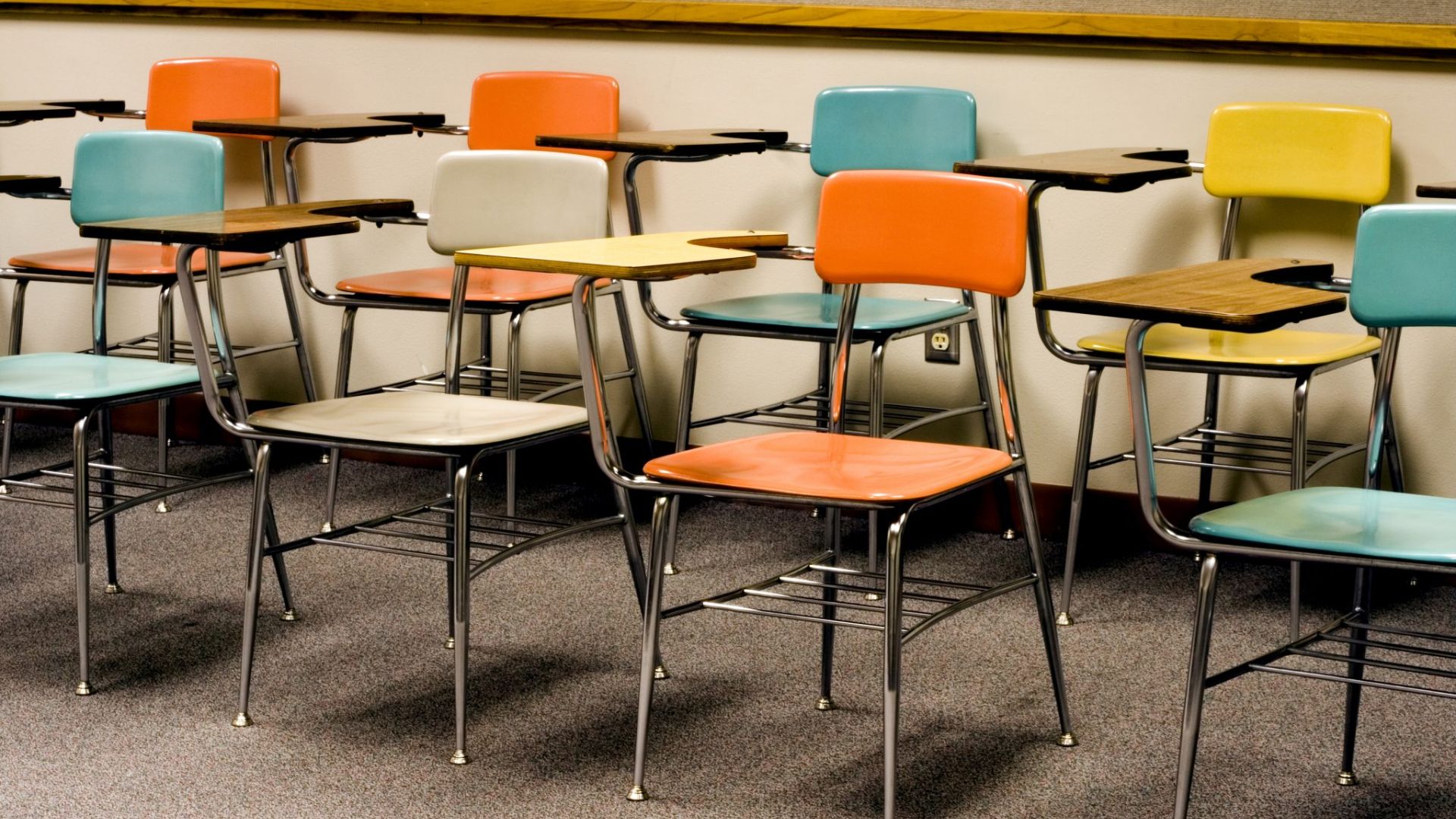 Why Ergonomic School Chairs Are Worth the Investment